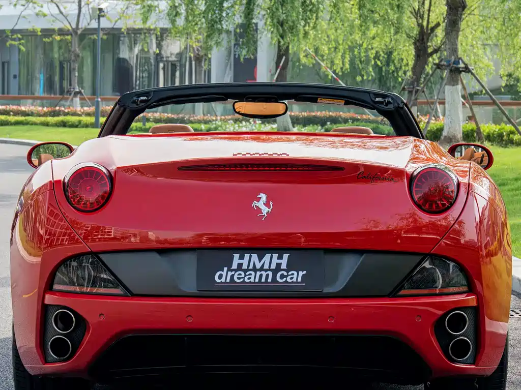 Ferrari California T 2012 4.3L