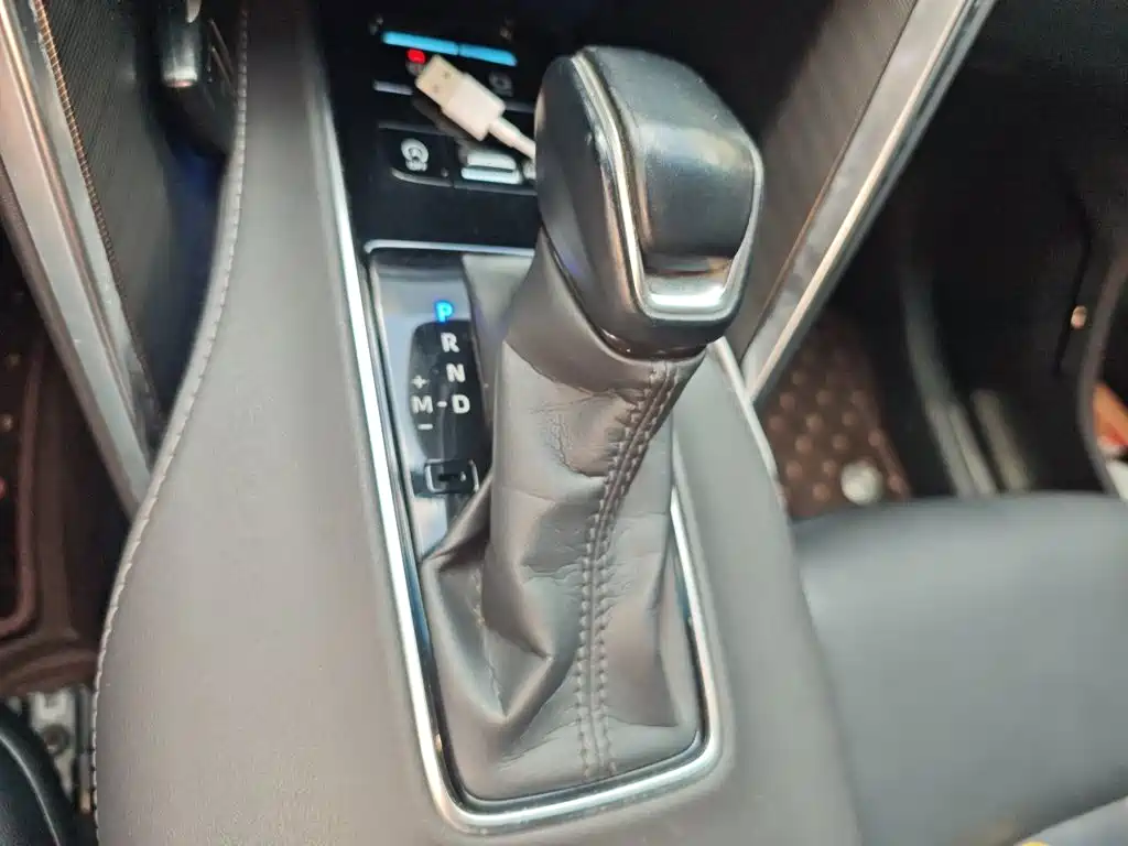 Toyota Harrier — миниатюра 15