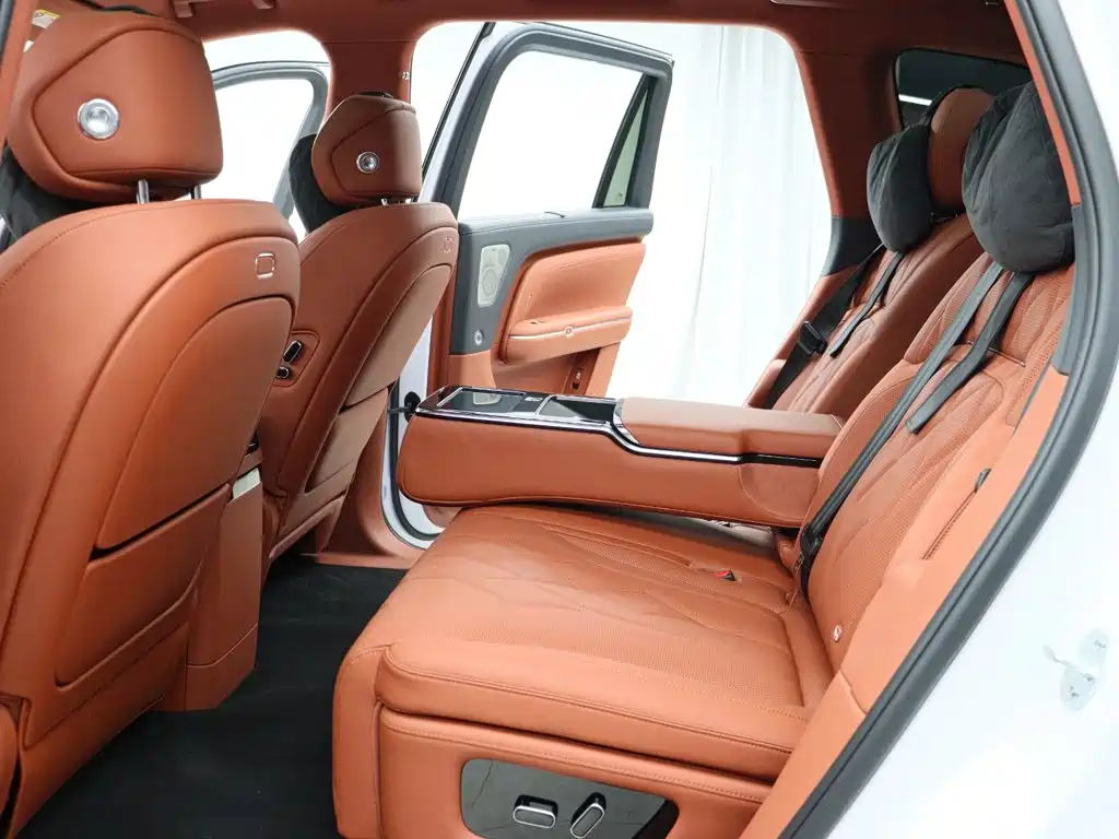 VOYAH Taishan X8 — миниатюра 7