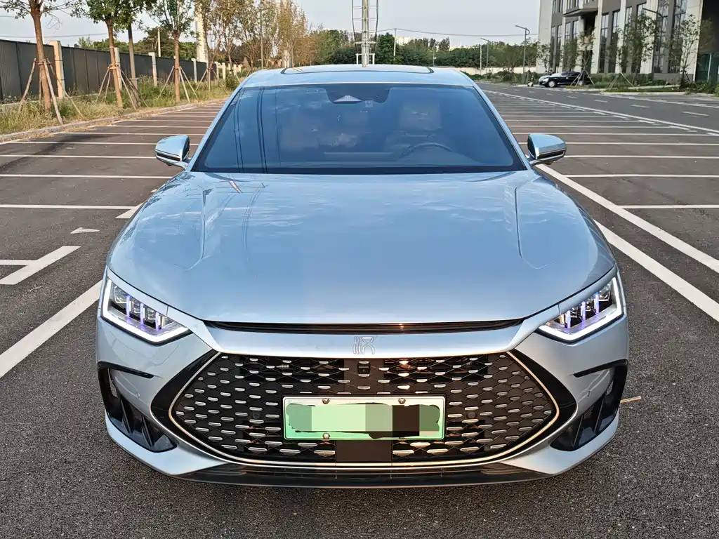 BYD Han — миниатюра 2
