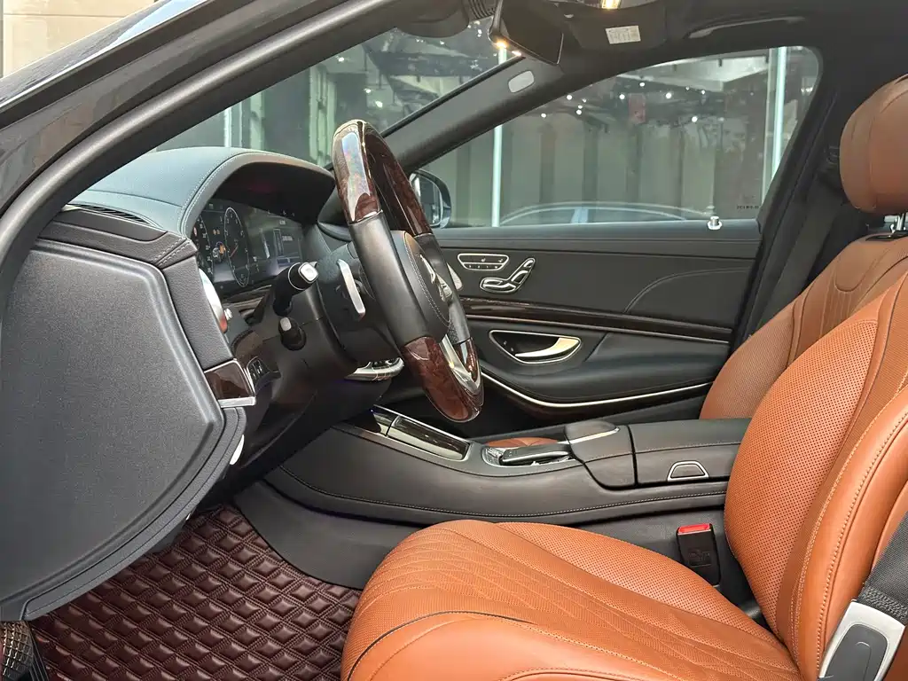 Mercedes-Benz S-Class — миниатюра 5