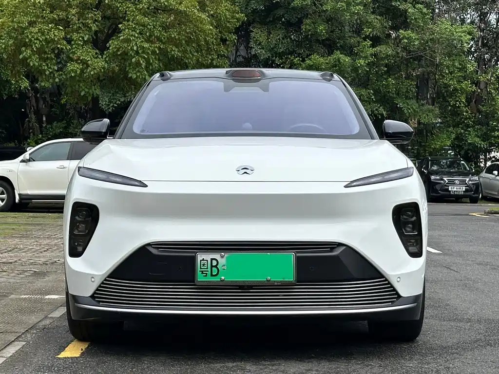 NIO ES8 — миниатюра 2