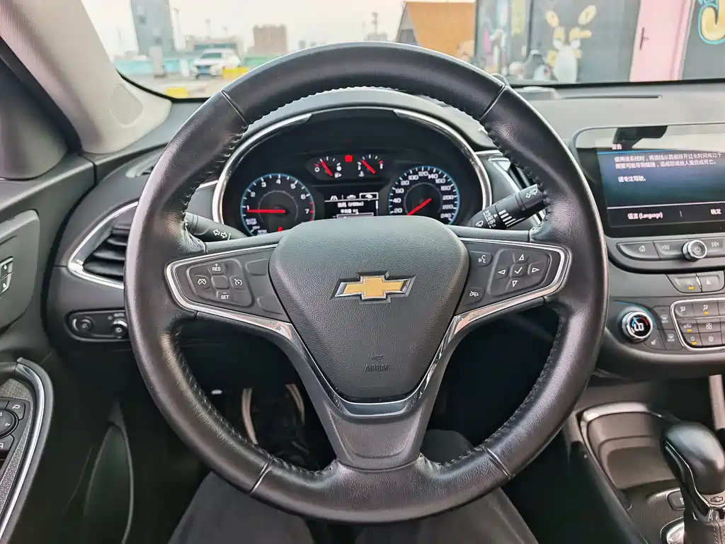 Chevrolet Malibu XL — миниатюра 15
