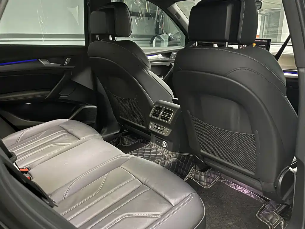 Audi Q5L — миниатюра 20
