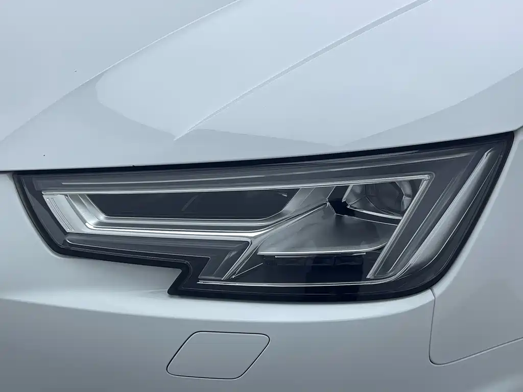Audi A4L — миниатюра 9