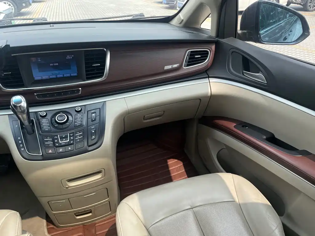 Buick GL8 — фотографии объявления, Фото 15