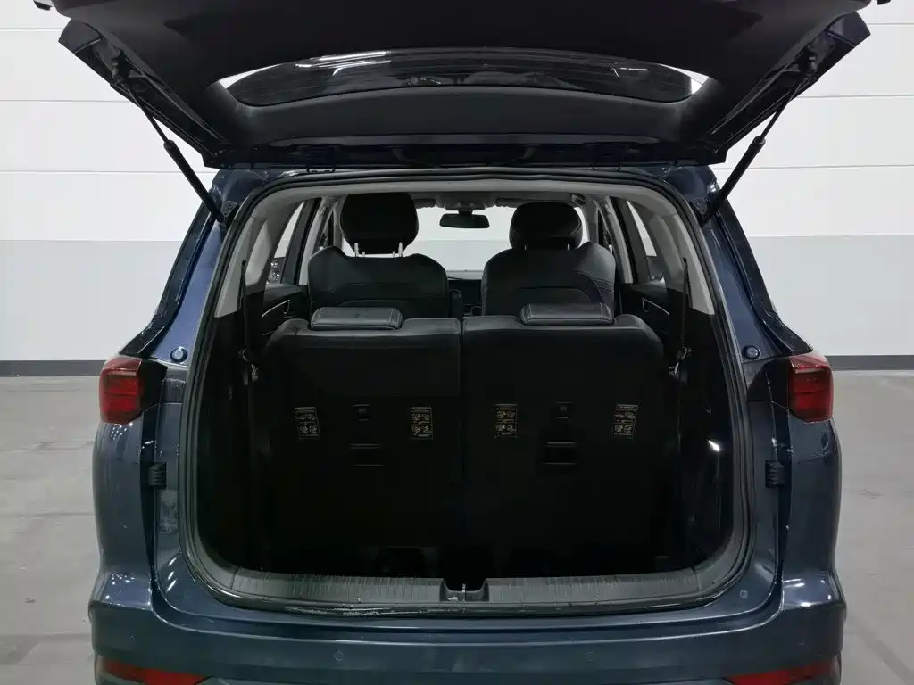 Wuling Victory — миниатюра 16