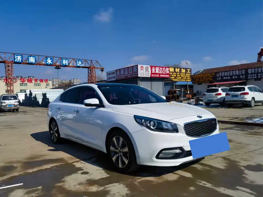 KIA K4