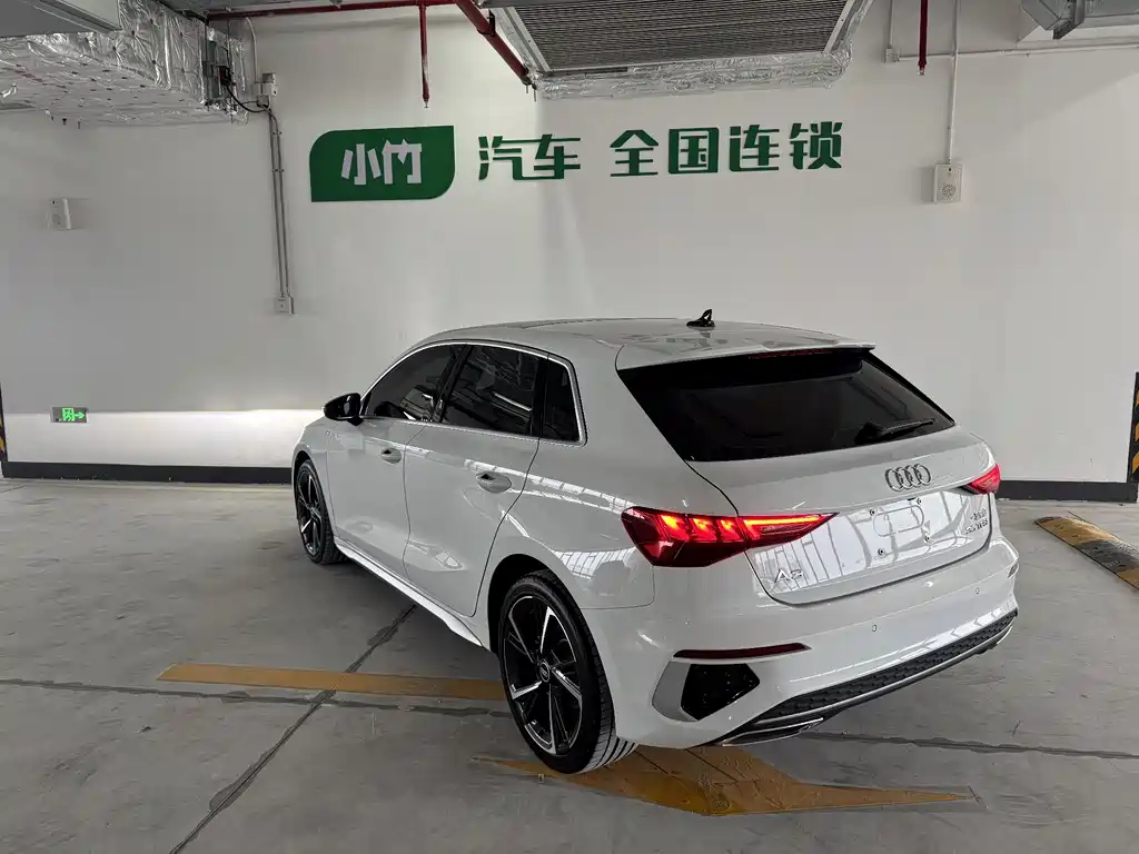 Audi A3 2023 Sportback 35 TFSI Fashion Sport