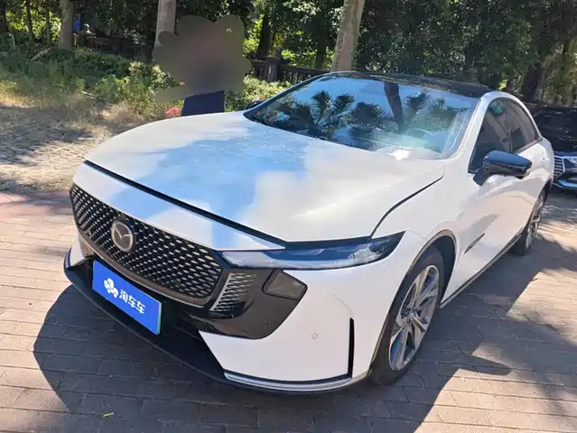 MAZDA EZ 6 2025