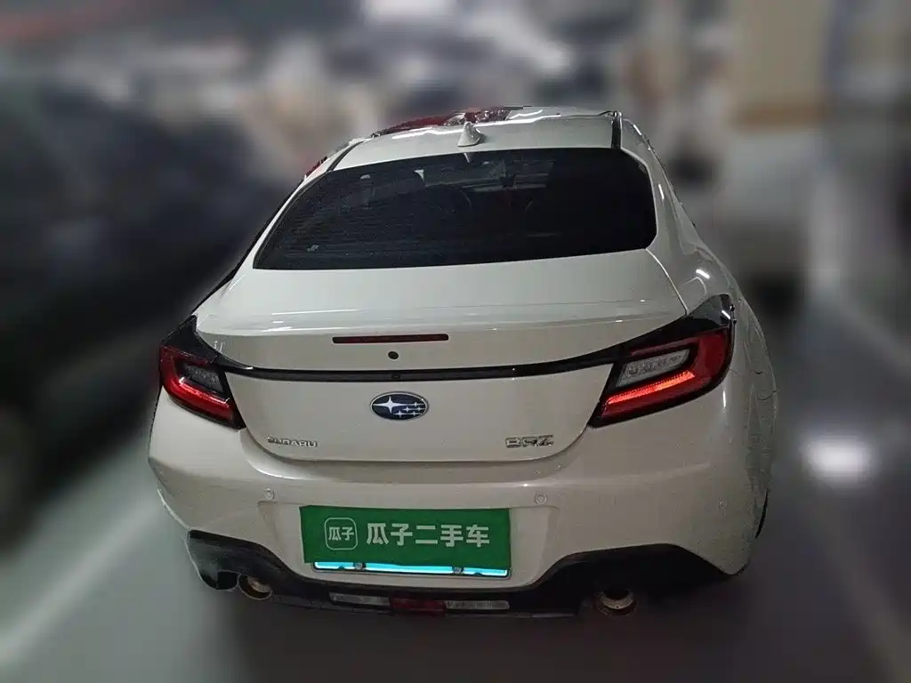 Subaru BRZ — миниатюра 3