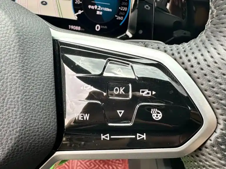 Volkswagen Golf — миниатюра 14