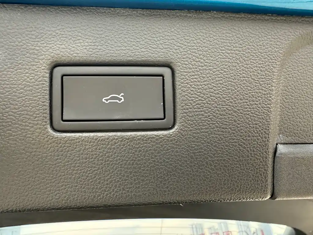 Volkswagen GTE PHEV - фото 20