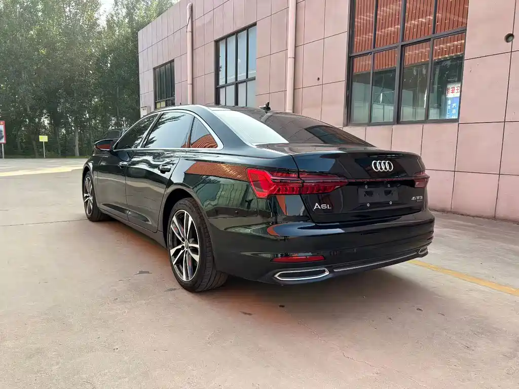 Audi A6L — миниатюра 5