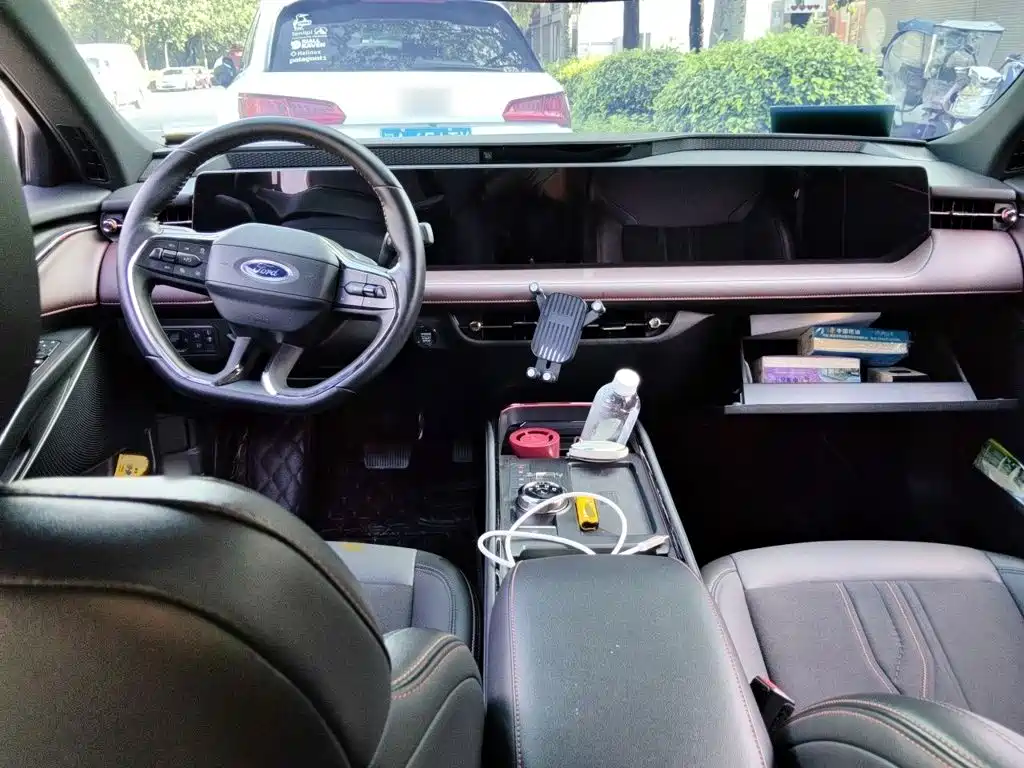 Ford Mondeo — миниатюра 13