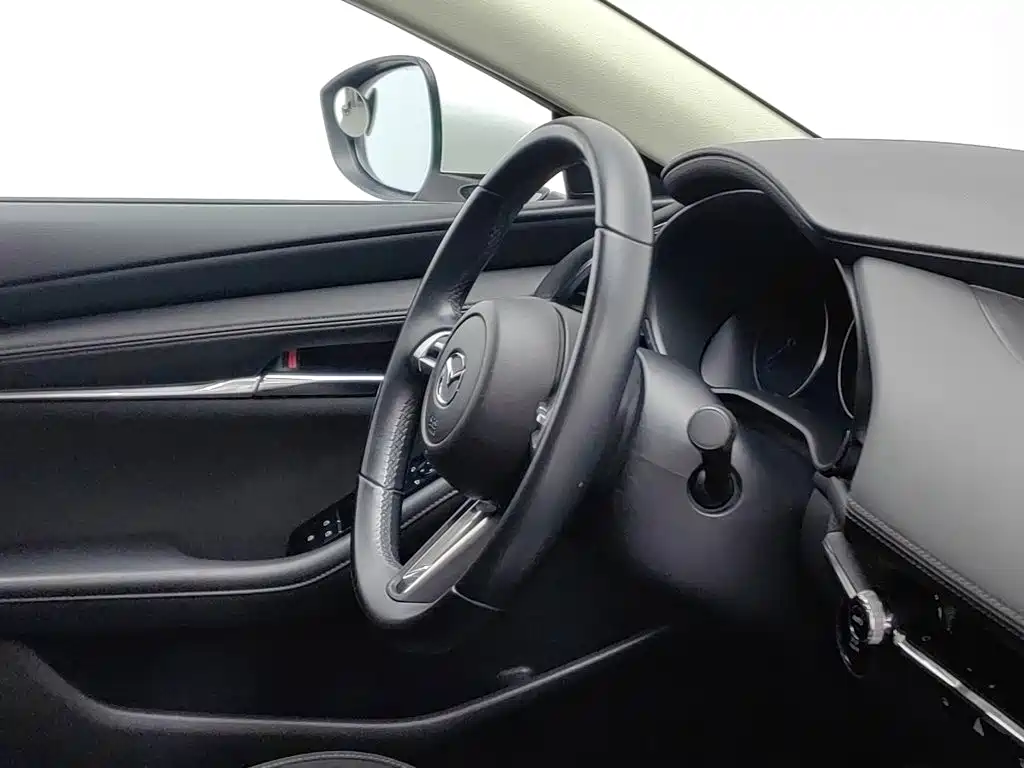 Mazda 3 Axela — миниатюра 22