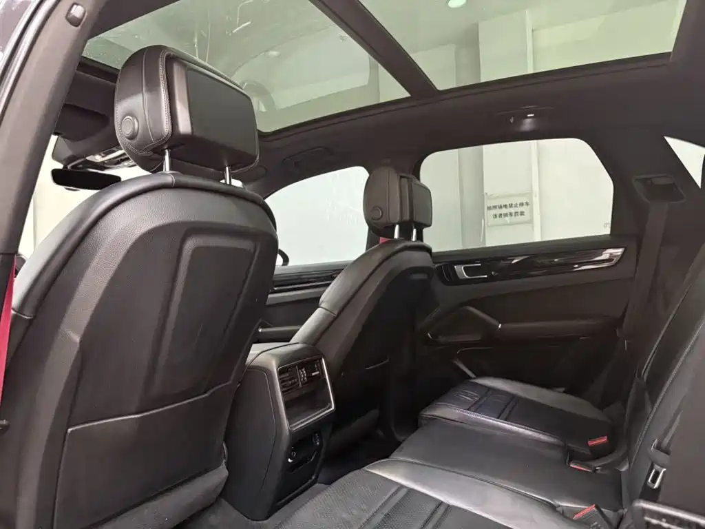 Porsche Cayenne 2018 Cayenne 3.0T