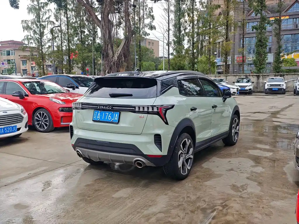 Lynk & Co 06 — миниатюра 10