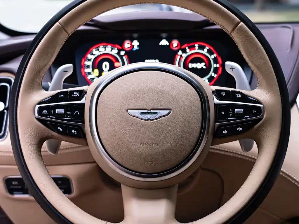 Aston Martin DBX — миниатюра 13