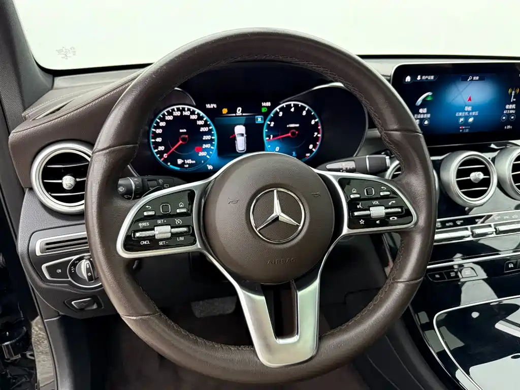 Mercedes-Benz GLC 2022 GLC 260 L 4MATIC