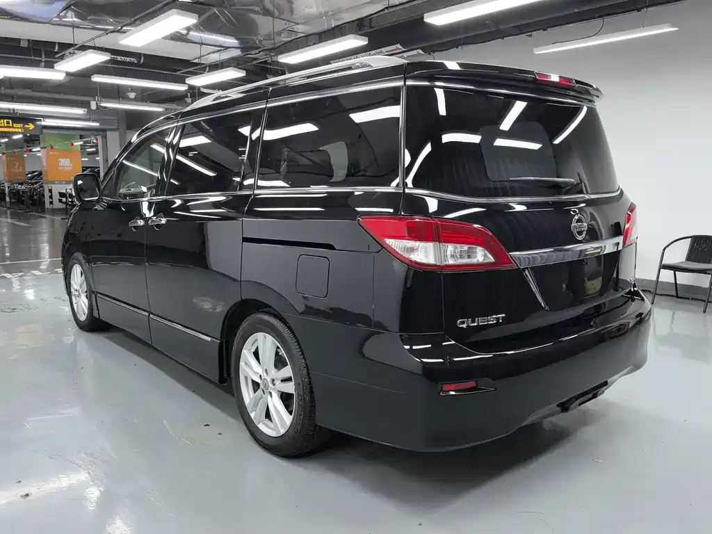 Nissan Quest — миниатюра 16