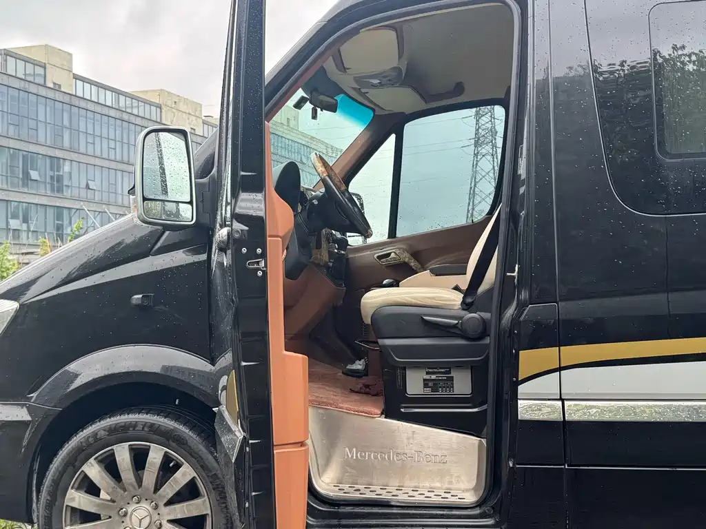 Mercedes-Benz Sprinter 2016 3.5L AT