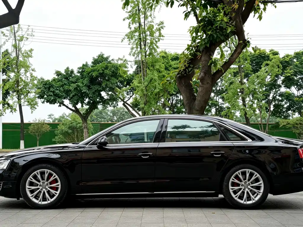 Audi A8 2012 A8L 50 TFSI quattro Luxury
