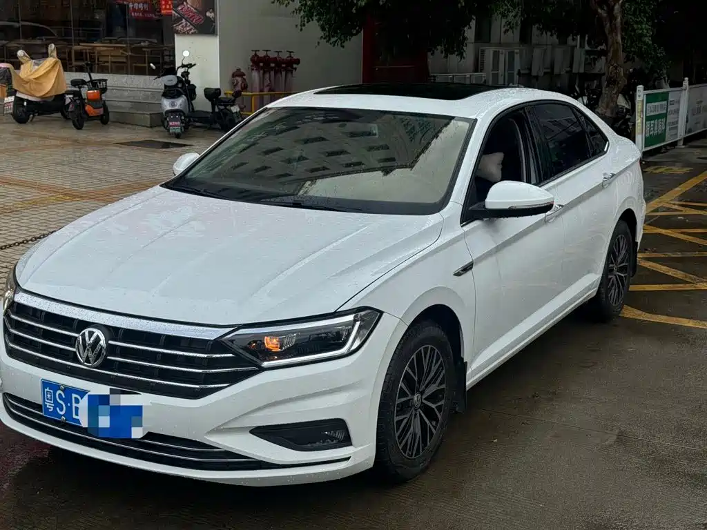 Volkswagen Sagitar