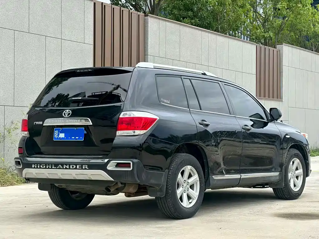 Toyota Highlander — миниатюра 7