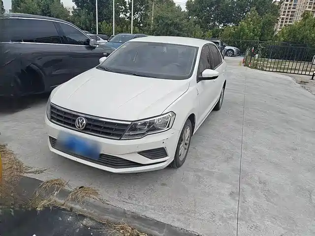 VOLKSWAGEN JETTA 2018