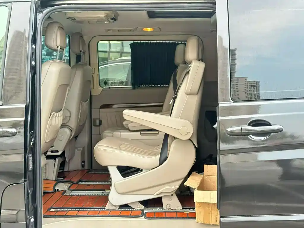 Mercedes-Benz Viano — миниатюра 6
