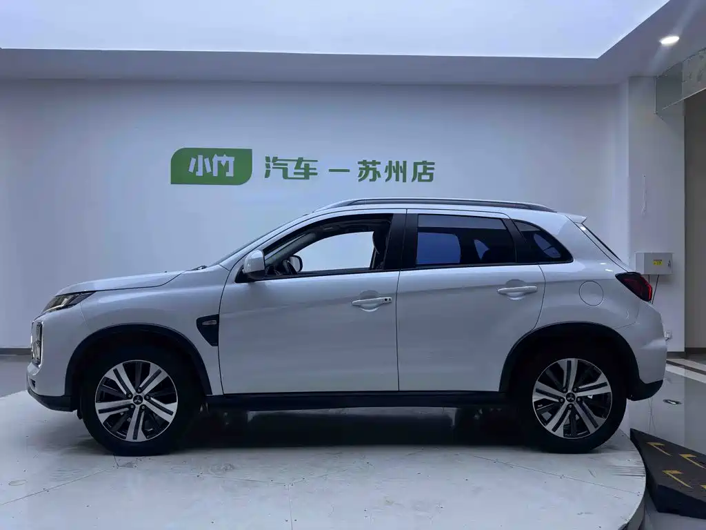 Mitsubishi ASX — миниатюра 7