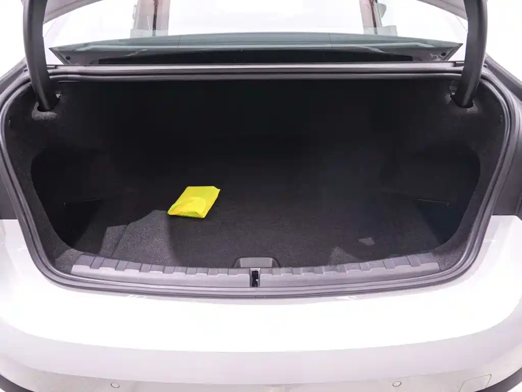 BMW i3 — миниатюра 20