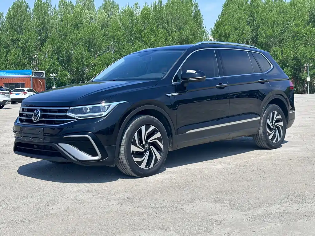 Volkswagen Tiguan L 2022