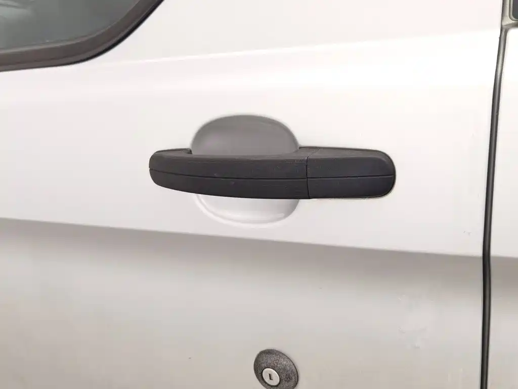 Ford Transit — миниатюра 13