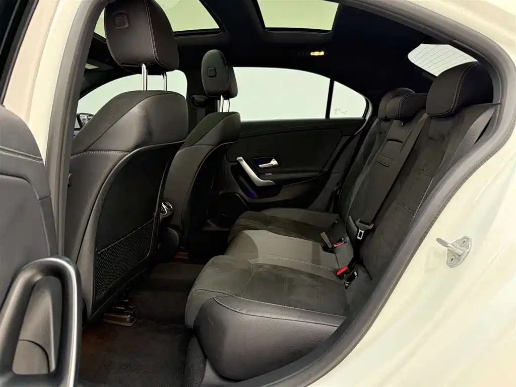 MERCEDES-BENZ A CLASS