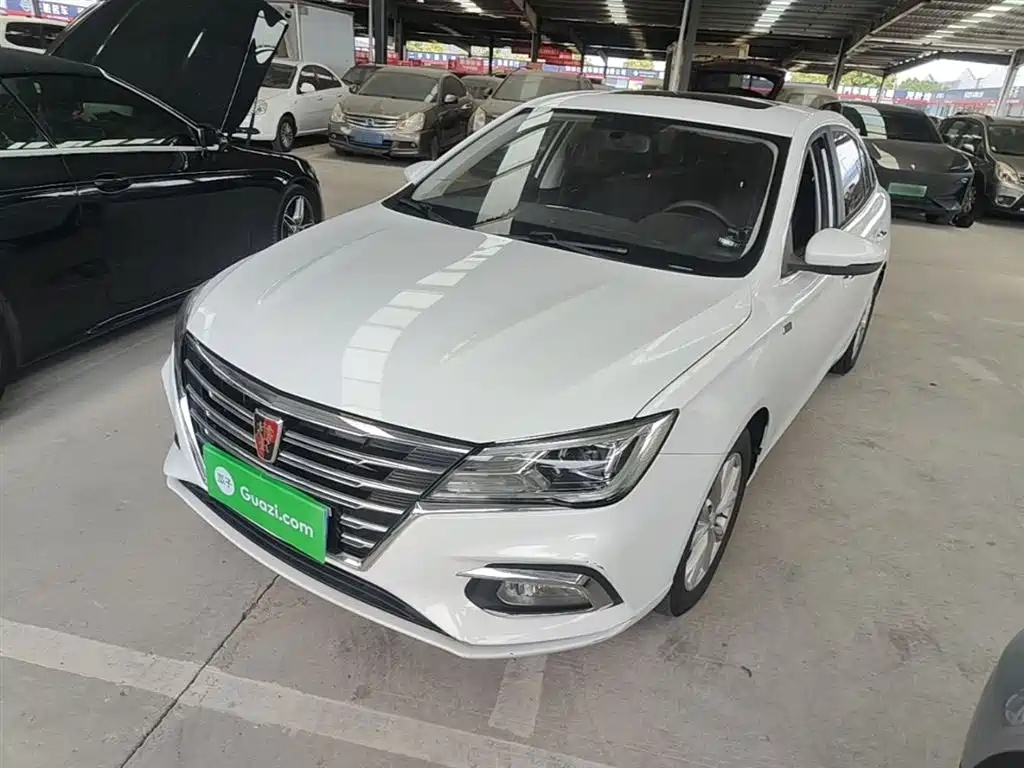 Roewe i5 2019