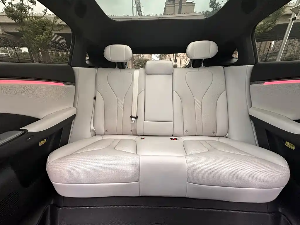 XPeng G7 — миниатюра 20
