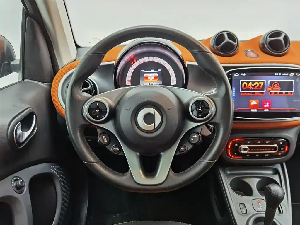 smart Smart Fortwo — миниатюра 11