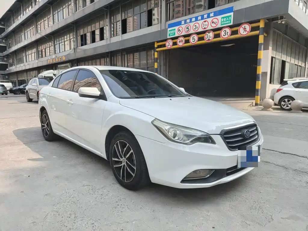 Bestune B50 — миниатюра 3
