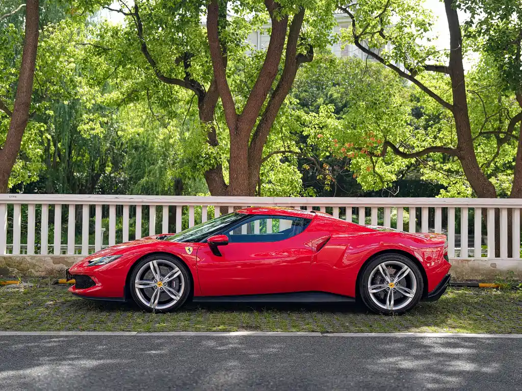 Ferrari 296 — миниатюра 9