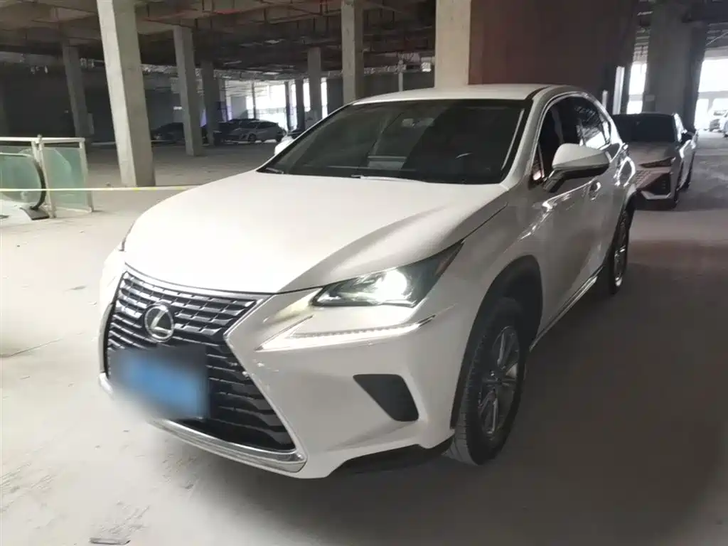 Lexus NX 2017