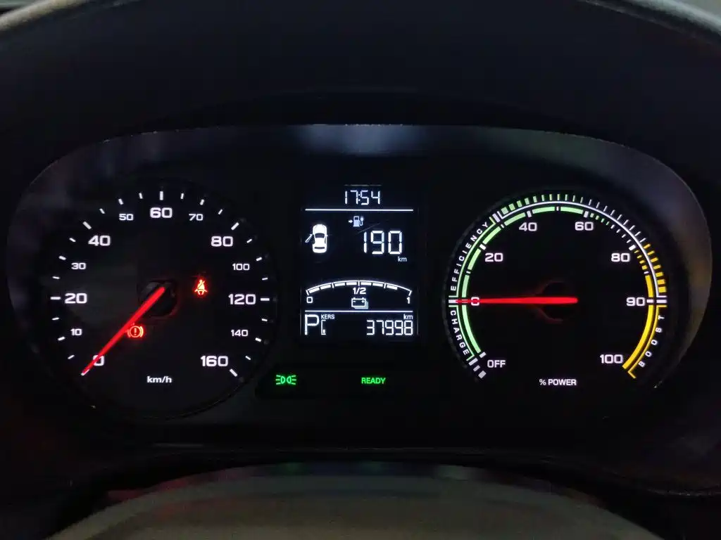 Roewe Clever — миниатюра 12