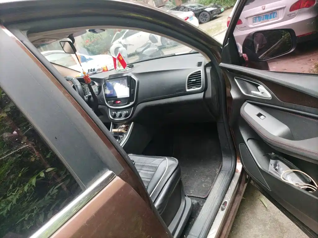 Baojun 560 — миниатюра 19
