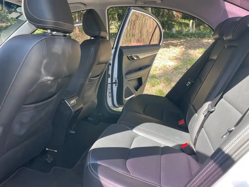 GEELY AUTOMOBILE EMGRAND