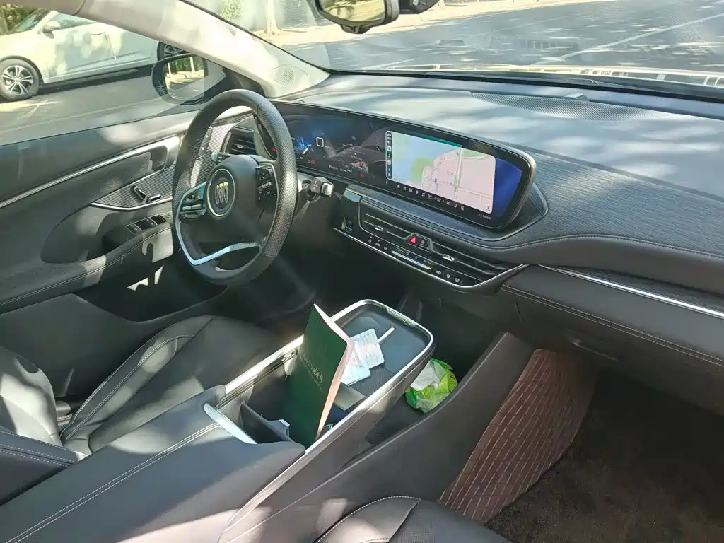 Buick LaCrosse 2025 28T Platinum