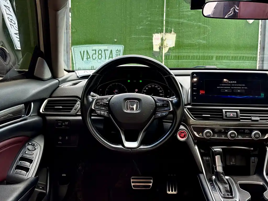 Honda Accord — миниатюра 8