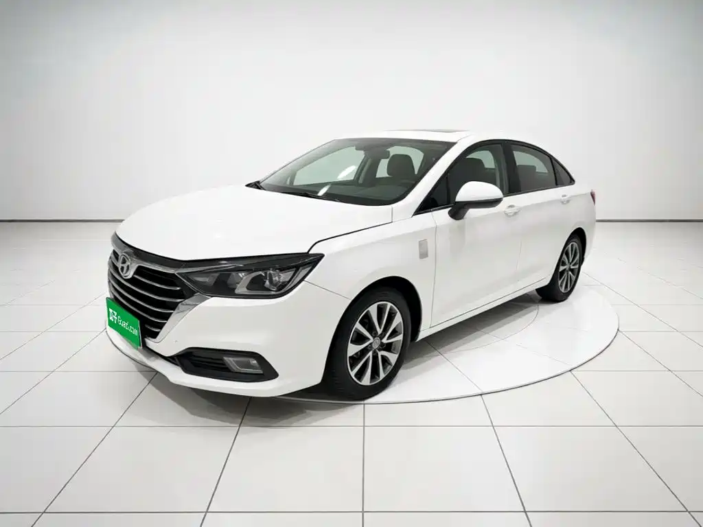 BAIC Senova D50
