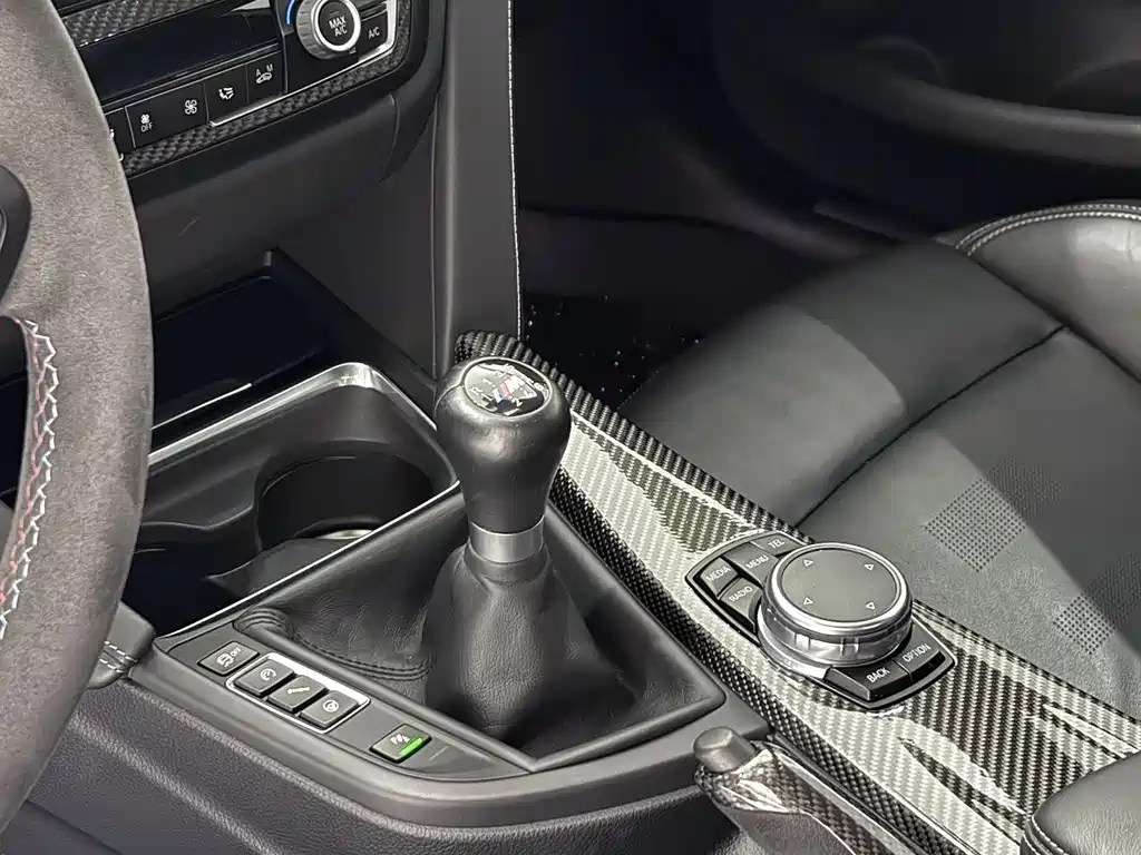 BMW M4 2015 M4 MT