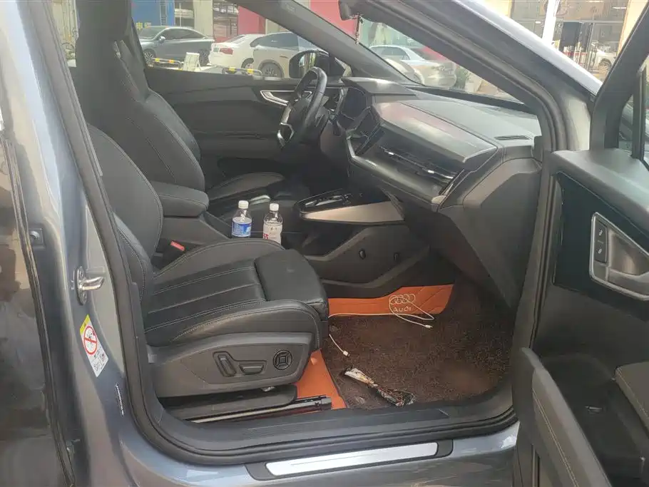 Audi Q4 e-tron 2023 40 e-tron